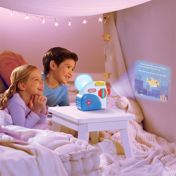 Story Dream Machine™ Baby Shark Family Collection