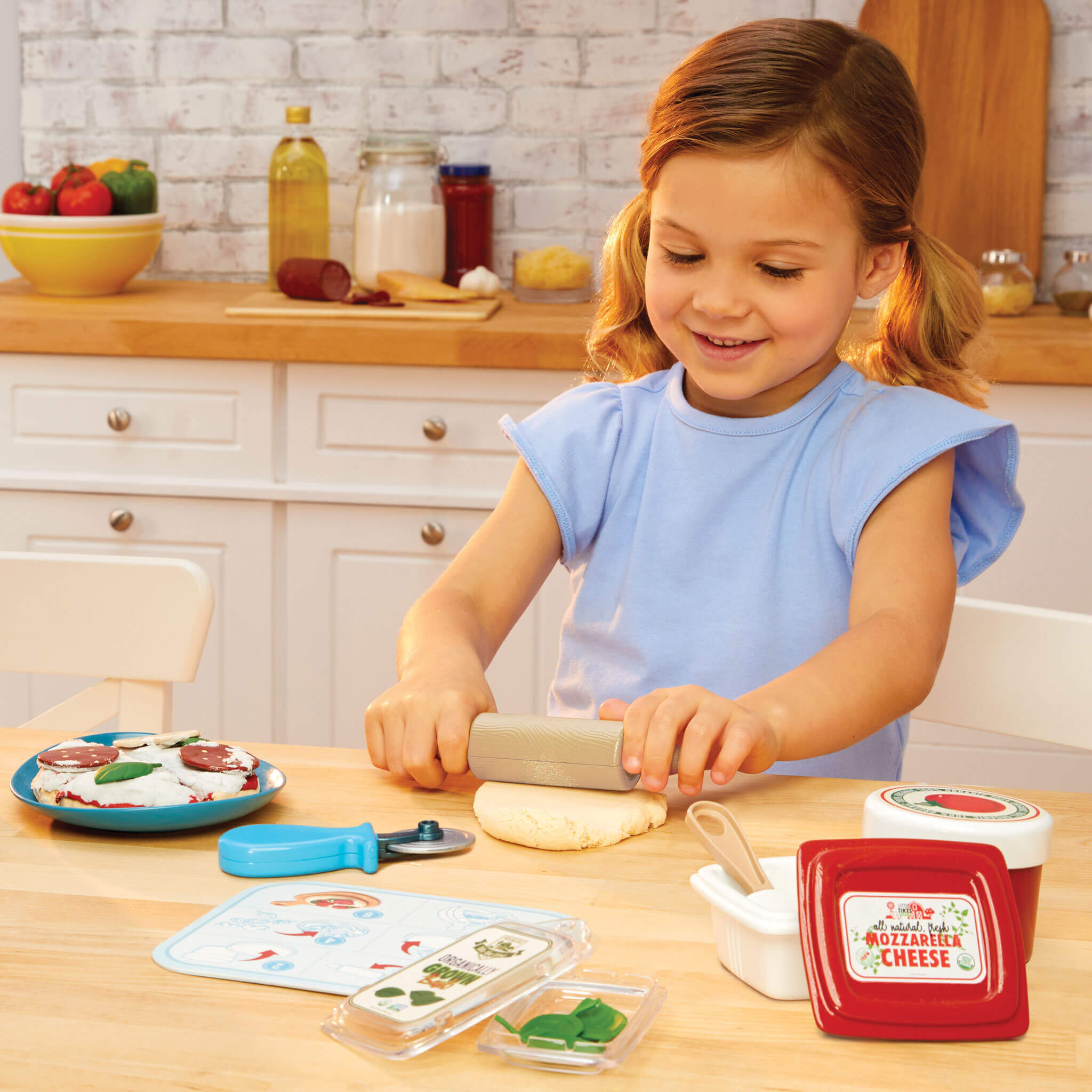 Creative Chefs Cookware Creative Chefs™ Pizza Kit - Official Little Tikes