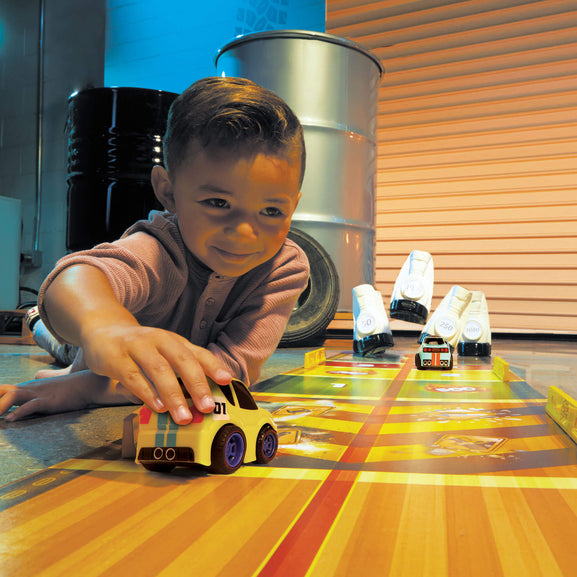 Crazy Fast™ 3-in-1 Rollin’ Bowlin’ Racin’ Playset - Official Little Tikes Website