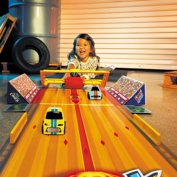 Crazy Fast™ 3-in-1 Rollin’ Bowlin’ Racin’ Playset - Official Little Tikes Website