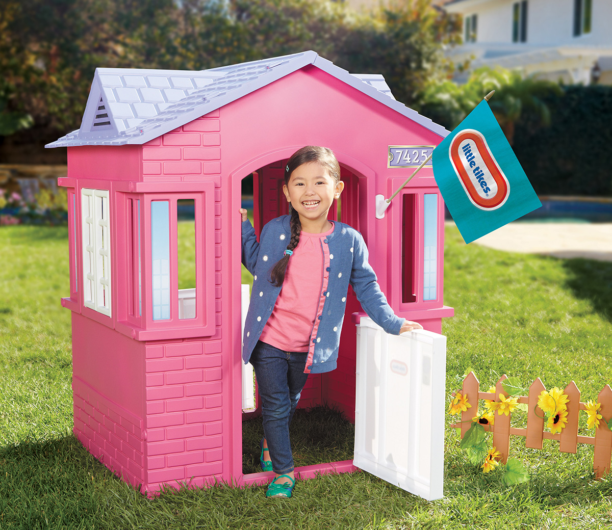 little tikes cape cottage playhouse pink